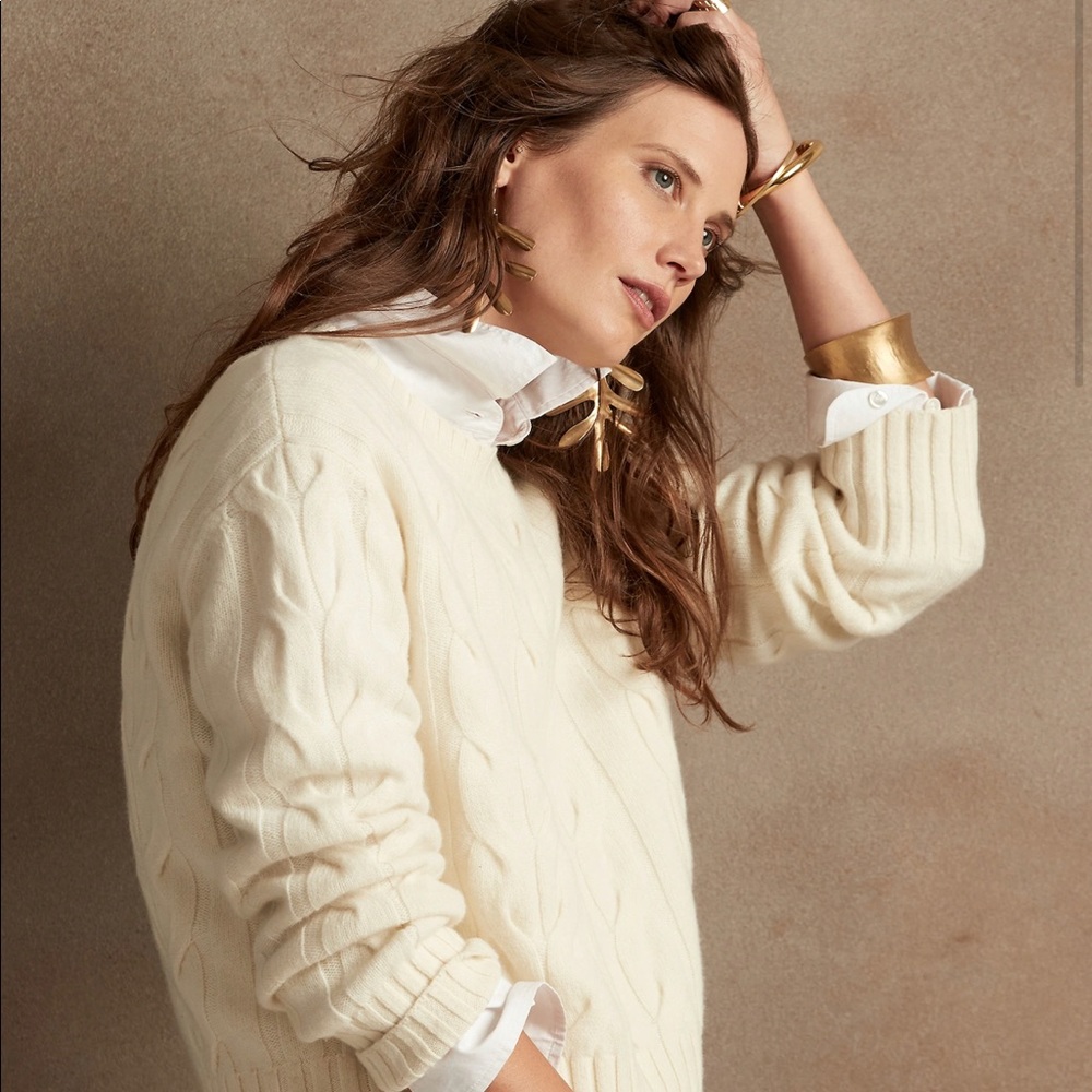 Banana Republic Italian Merino Cable Knit Sweater